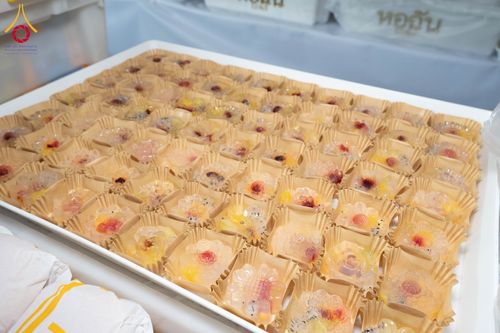 ภาพ No.296740:วันที่ 18 มกราคม พ.ศ. 2569 พิธีถวายภัตตาหารเป็นสังฆทาน แด่พระธรรมยาตรา ณ วัดโบสถ์บน ต.บางคูเวียง จ.นนทบุรี อนุสรณ์สถานลำดับที่ 4 สถานที่เกิดด้วยกายธรรม ในโครงการธรรมยาตรา กตัญญูบูชา มหาปูชนียาจารย์ พระมงคลเทพมุนี(สด จนฺทสโร) พระผู้ปราบมาร อนุสรณ์สถาน 7 แ