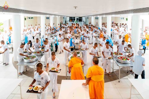 ภาพ No.340523:วันที่ 24-25 กรกฎาคม พ.ศ. 2569 โครงการพัฒนาคุณธรรม จริยธรรม สำหรับนักเรียนนายสิบตำรวจ (นสต.) รุ่นที่ 17 ศูนย์ฝึกอบรมตำรวจภูธรภาค 1 ได้จัดกิจกรรม WalkRally สวดมนต์นั่งสมาธิ และฟังธรรมจากพระอาจารย์ ณ ศูนย์ปฏิบัติธรรมเวิล์ดพีช วัลเล่ย์ (World Peace Valley) 