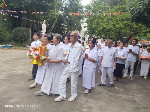 ภาพ No.281773:วันที่ 5 พฤศจิกายน พ.ศ. 2568 พิธีทอดกฐินสามัคคีทั่วไทย 30,000 วัด  โดยคณะศิษยานุศิษย์ บูชาธรรม 81 ปี  หลวงพ่อธัมมชโย ณ วัดพังลา อ.สะเดา จ.สงขลา