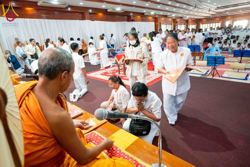 ภาพ No.304436:วันที่ 27 มกราคม พ.ศ. 2569 พิธีทอดผ้าป่าทำนุบำรุงศาสนสถาน ณ วัดบางไผ่นารถ ต.บางไทรป่า อ.บางเลน จ.นครปฐม ในโครงการธรรมยาตรา กตัญญูบูชา มหาปูชนียาจารย์ พระมงคลเทพมุนี(สด จนฺทสโร) พระผู้ปราบมาร อนุสรณ์สถาน 7 แห่ง ปีที่ 14