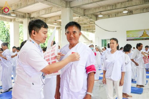 ภาพ No.350599:วันที่ 18-20 กันยายน พ.ศ.2569  โครงการอุบาสกแก้ว อุบาสิกาแก้ว เพื่อเป็นตัวแทนในการทอดกฐินสามัคคีทั่วไทย 30,000 วัด “บูชาธรรม 82 ปี หลวงพ่อธัมมชโย” รุ่นที่ 2 มีผู้เข้าร่วมรับการอบรม 230 ท่าน ณ ธุดงคสถานพิษณุโลก อ.วังทอง จ.พิษณุโลก