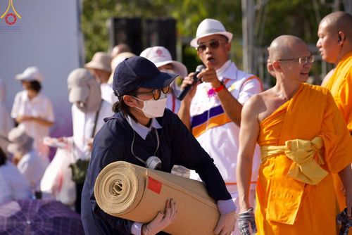 ภาพ No.111692:V.10 เก่งกล้า การเตรียมงาน เก็บงาน การรับบุญของเจ้าหน้าที่หน่วยงานต่างๆ เพื่อโครงการธรรมยาตรา กตัญญูบูชามหาปูชนียาจารย์ พระมงคลเทพมุนี (สด จนฺทสโร) พระผู้ปราบมาร อนุสรณ์สถาน 7 แห่ง ปีที่ 12 ระหว่างวันที่ 2 - 31 มกราคม พ.ศ.2567