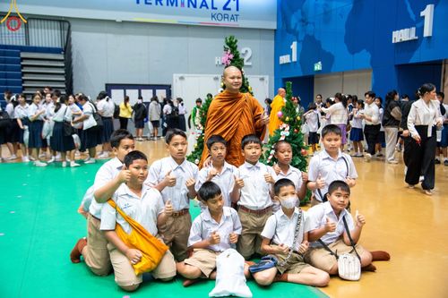 ภาพ No.186236:วันรวมพลังเด็กดี V-Star เยาวชนดีศรีโคราช ณ เทอร์มินอลฮอลล์ ชั้น 4 ศูนย์การค้าเทอร์มินอล 21 โคราช วันที่ 19 ธันวาคม พ.ศ. 2567