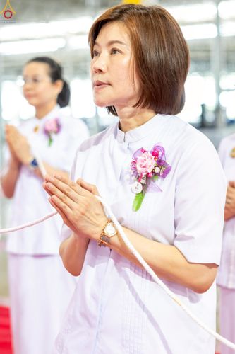 ภาพ No.247145:วันที่ 21 กันยายน พ.ศ. 2568 งานบุญวันอาทิตย์ พิธีจุดเทียนใจ ไฟนิรันด์ อนันตชัย ณ วัดพระธรรมกาย จ.ปทุมธานี