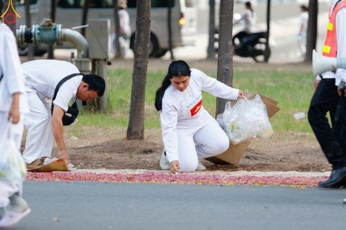 ภาพ No.191488:V.49 สารพัดV สารพัดดี ที่ธรรมยาตรา ในโครงการธรรมยาตรา กตัญญูบูชา มหาปูชนียาจารย์ พระมงคลเทพมุนี(สด จนฺทสโร) พระผู้ปราบมาร อนุสรณ์สถาน 7 แห่ง ปีที่ 13 ระหว่างวันที่ 2-31 มกราคม พ.ศ. 2568