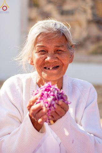 ภาพ No.206164:HAPPY FACE @ธรรมยาตรา # 1 ในโครงการธรรมยาตรา กตัญญูบูชา มหาปูชนียาจารย์ พระมงคลเทพมุนี(สด จนฺทสโร) พระผู้ปราบมาร อนุสรณ์สถาน 7 แห่ง ปีที่ 13 ระหว่างวันที่ 2-31 มกราคม พ.ศ. 2568