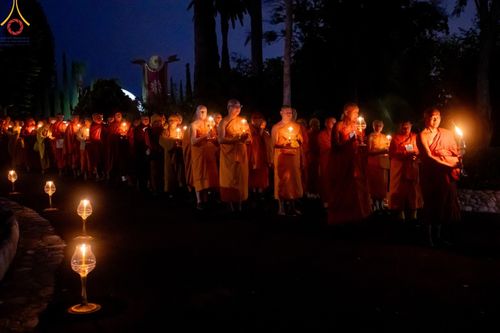 ภาพ No.138340:วิสาขบูชานานาชาติ วัดพระธรรมกายแคลิฟอร์เนีย ประเทศสหรัฐอเมริกา วันพุธที่ 22 พฤษภาคม พ.ศ. 2567