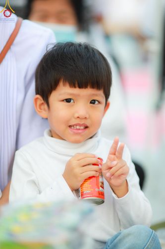 ภาพ No.118551:พิธีตักบาตรพระธรรมยาตรา ปีที่ 12 ณ อนุสรณ์สถานลำดับที่ 5 สถานที่เผยแผ่วิชชาธรรมกายครั้งแรก อนุสรณ์สถานบางปลา จ.นครปฐม วันที่ 25 มกราคม พ.ศ. 2567