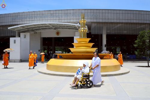 ภาพ No.238040:วันเสาร์ที่ 9 สิงหาคม พ.ศ. 2568 (วันพระ ขึ้น 15 ค่ำ เดือน 9) พิธีบุพเปตพลี ครั้งที่ 168 ร่วมอุทิศบุญแด่หมู่ญาติที่ล่วงลับไปแล้ว และสืบทอดอายุพระพุทธศาสนา ณ หอฉันคุณยายอาจารย์ฯ วัดพระธรรมกาย