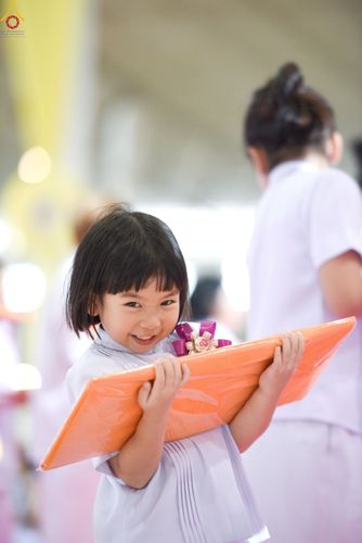 ภาพ No.240779:วันพุธที่ 27 สิงหาคม พ.ศ. 2568 พิธีทอดผ้าป่าเพื่อสร้างอาคาร  82 ปี หลวงพ่อธัมมชโย สมทบกฐินวัดพระธรรมกาย และกฐิน 30,000 วัดทั่วประเทศ ครั้งที่ 1