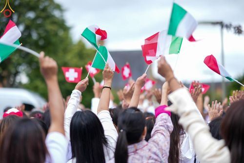 ภาพ No.142658:พิธีพัทธสีมา ประดิษฐานลูกนิมิตมหาสมบัติ สถาปนาอุโบสถวัดพระธรรมกายลอนดอน บูชาธรรม 80 ปี หลวงพ่อธัมมชโย วันเสาร์ที่ 22 มิถุนายน พ.ศ. 2567