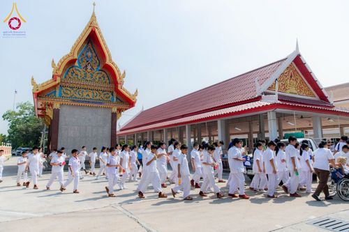 ภาพ No.199972:พิธีทอดผ้าป่าทำนุบำรุงศาสนสถาน ณ วัดบางช้างใต้ ตำบลบางช้าง อำเภอสามพราน จังหวัดนครปฐม ในโครงการธรรมยาตรา กตัญญูบูชา มหาปูชนียาจารย์ พระมงคลเทพมุนี(สด จนฺทสโร) พระผู้ปราบมาร อนุสรณ์สถาน 7 แห่ง ปีที่ 13 วันที่ 22 มกราคม พ.ศ. 2568