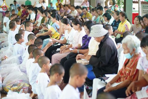 ภาพ No.61907:โครงการบรรพชาสามเณร เพื่อฟื้นฟูพระพุทธศาสนาทั่วไทย ณ ศูนย์อบรมที่พักสงฆ์บ้านร่มเย็น จ.นราธิวาส วันที่ 1 เมษายน พ.ศ. 2567