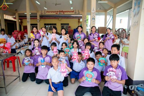 ภาพ No.192359:พิธีทอดผ้าป่าทำนุบำรุงศาสนสถาน ณ วัดเทพพล แขวงบางพรม เขตตลิ่งชัน กรุงเทพมหานคร ในโครงการธรรมยาตรา กตัญญูบูชา มหาปูชนียาจารย์ พระมงคลเทพมุนี(สด จนฺทสโร) พระผู้ปราบมาร อนุสรณ์สถาน 7 แห่ง ปีที่ 13 วันที่ 9 มกราคม พ.ศ. 2568