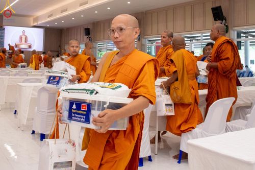 ภาพ No.142235:พิธีถวายสังฆทานแด่คณะสงฆ์ 323 วัด ปีที่ 20 ครั้งที่ 170 , พิธีมอบกองทุนหนุนแรงใจช่วยครูใต้ ปีที่ 17 ครั้งที่ 135 และพิธีทำบุญอุทิศส่วนกุศลให้ผู้วายชนม์ วันเสาร์ที่ 22 มิถุนายน พ.ศ.2567 ณ ศูนย์ปฏิบัติธรรมภาคใต้ อ.บางกล่ำ จ.สงขลา