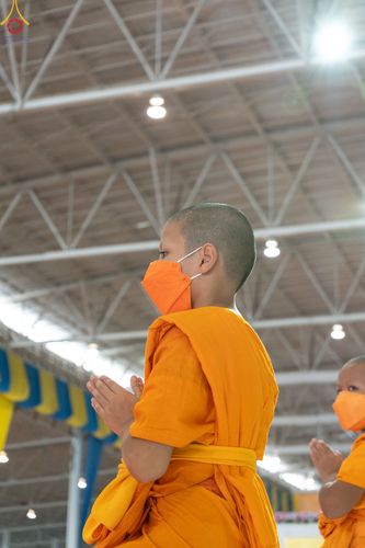 ภาพ No.85202:พิธีมุทิตาสักการะพระภิกษุ ผู้สอบได้เปรียญธรรม ๙ ประโยคระดับโลก, พิธีมอบโล่เกียรติยศและทุนการศึกษา สำนักเรียนบาลีดีเด่นทั่วประเทศ ในวันสมาธิโลก อาทิตย์ที่ 6 สิงหาคม พ.ศ. 2566 ณ สภาธรรมกายสากล วัดพระธรรมกาย