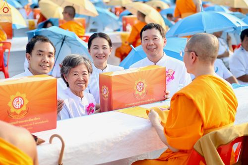 ภาพ No.325084:วันที่ 22 เมษายน พ.ศ.2569 (วันคุ้มครองโลก) พิธีถวายมหาสังฆทาน 40,000 กว่าวัดทั่วประเทศ (ชุดที่ 2) ณ ลานธรรม พระมหาธรรมกายเจดีย์ วัดพระธรรมกาย