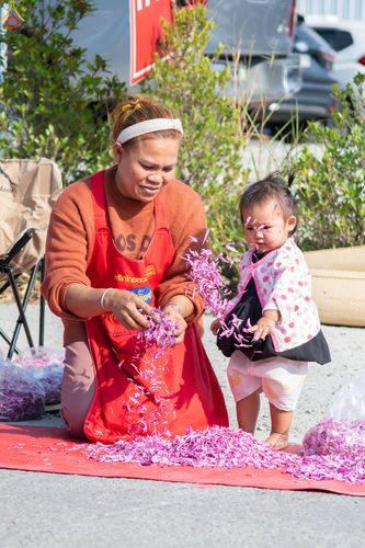 ภาพ No.290402:วันที่ 7 มกราคม พ.ศ. 2569 พิธีต้อนรับพระธรรมยาตรา ณ อนุสรณ์สถานลำดับที่ 2  สถานที่ตั้งมโนปณิธานบวชตลอดชีวิต อนุสรณ์สถานคลองบางนางแท่น (ภาพชุดที่ 2) อ.สามพราน จ.นครปฐม ในโครงการธรรมยาตรา กตัญญูบูชา มหาปูชนียาจารย์ พระมงคลเทพมุนี(สด จนฺทสโร) พระผู้ปราบมาร 