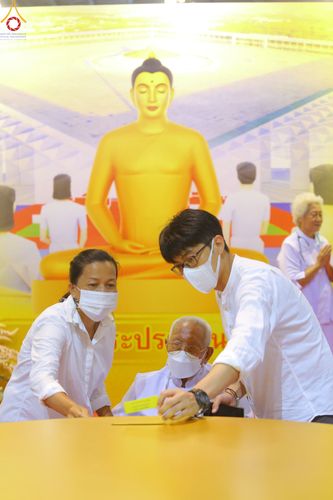 ภาพ No.82430:พิธีหล่อพระประธานเพื่อประดิษฐาน ณ มหาวิหารคด วันอาทิตย์ที่ 11 มิถุนายน พ.ศ. 2566 ณ สภาธรรมกายสากล วัดพระธรรมกาย