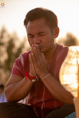 ภาพ No.302056:วันที่ 23 มกราคม พ.ศ. 2569 พิธีจุดประทีปธรรมถวายเป็นพุทธบูชา และบูชาธรรมมหาปูชนียาจารย์  ณ อนุสรณ์สถานลำดับที่ 5 สถานที่เผยแผ่วิชชาธรรมกายครั้งแรก อนุสรณ์สถานบางปลา วัดบางปลา อำเภอบางเลน จังหวัดนครปฐม ในโครงการธรรมยาตรา กตัญญูบูชา มหาปูชนียาจารย์ พระมงคล