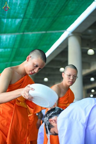 ภาพ No.338199:วันอาทิตย์ต้นเดือน 5 กรกฎาคม พ.ศ.2569 พิธีตัดปอยผมสามเณรนานาชาติ AEC & WAB รุ่นที่ 1 ณ วัดพระธรรมกาย