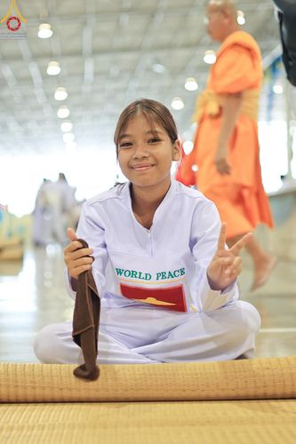 ภาพ No.58275:V.41 เทหมดใจ  ลุยต่อไป ร้อยซาวปี การเตรียมงาน การปฏิบัติงาน และการเก็บงาน ของเจ้าหน้าที่หน่วยงานต่างๆ เพื่อพิธีฉลองอายุวัฒนมงคล 80 ปี หลวงพ่อธัมมชโย และรับถวายมหาสังฆทาน 10,000 กว่าวัดทั่วประเทศ ในวันคุ้มครองโลก จันทร์ที่ 22 เมษายน พ.ศ. 2567