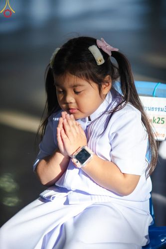 ภาพ No.177624:พิธีตักบาตรและพิธีบูชาข้าวพระ ในวันอาทิตย์ต้นเดือนที่ 1 ธันวาคม พ.ศ. 2567 ณ สภาธรรมกายสากล วัดพระธรรมกาย