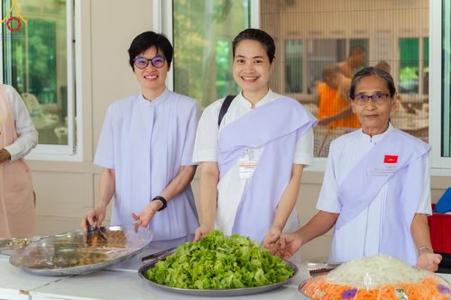 ภาพ No.157009:โครงการ อุบาสกแก้ว อุบาสิกาแก้ว รุ่นที่ 3 ตัวแทนทอดกฐินสามัคคีทั่วไทย 30,000 วัด ระหว่างวันที่ 20-22 กันยายน พ.ศ. 2567 ณ ธุดงคสถานชลบุรี