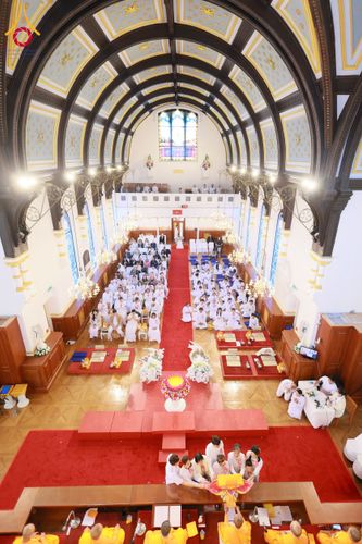 ภาพ No.173156:พิธีกฐินปุญญรังสีเศรษฐี ณ วัดพระธรรมกายนิวคาสเซิล สหราชอาณาจักร วันอาทิตย์ที่ 27 ตุลาคม พ.ศ. 2567