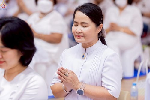 ภาพ No.225394:วันอาทิตย์ที่ 18 พฤษภาคม พ.ศ. 2568 พิธีร่วมบุญการศึกษา พระภิกษุ สามเณร ณ ห้องแก้วสารพัดนึก 2 วัดพระธรรมกาย