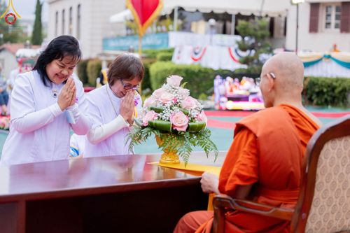 ภาพ No.138303:วิสาขบูชานานาชาติ วัดพระธรรมกายแคลิฟอร์เนีย ประเทศสหรัฐอเมริกา วันพุธที่ 22 พฤษภาคม พ.ศ. 2567