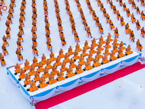 ภาพ No.118514:พิธีตักบาตรพระธรรมยาตรา ปีที่ 12 ณ อนุสรณ์สถานลำดับที่ 5 สถานที่เผยแผ่วิชชาธรรมกายครั้งแรก อนุสรณ์สถานบางปลา จ.นครปฐม วันที่ 25 มกราคม พ.ศ. 2567