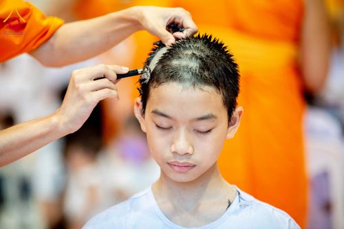 ภาพ No.213587:วันเสาร์ที่ 29 มีนาคม พ.ศ. 2568 พิธีปลงผม โครงการสามเณรยุวธรรมทายาท รุ่นที่ 33 โครงการสามเณรมัชฌิมธรรมทายาท รุ่นที่ 29 ณ ห้องปฏิบัติธรรมวิหารคด คอร์ 13 วัดพระธรรมกาย