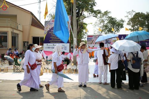 ภาพ No.117000:V.16 เป็นทีม การเตรียมงาน เก็บงาน การรับบุญของเจ้าหน้าที่หน่วยงานต่างๆ เพื่อโครงการธรรมยาตรา กตัญญูบูชามหาปูชนียาจารย์ พระมงคลเทพมุนี (สด จนฺทสโร) พระผู้ปราบมาร อนุสรณ์สถาน 7 แห่ง ปีที่ 12 ระหว่างวันที่ 2 - 31 มกราคม พ.ศ. 2567