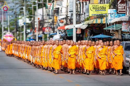 ภาพ No.211412:วันอาทิตย์ที่ 16 มีนาคม พ.ศ. 2568 ธรรมยาตราอัญเชิญพระบรมสารีริกธาตุ รอบเมืองปัตตานี ประดิษฐาน ณ ปทุมเจดีย์ เจดีย์พระพุทธเจ้า 5 พระองค์  ศูนย์อบรมเยาวชนปัตตานี