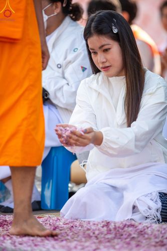 ภาพ No.113154:พิธีต้อนรับพระธรรมยาตรา ปีที่ 12 วันที่ 15 มกราคม พ.ศ. 2567 ณ วัดโบสถ์บน จ.นนทบุรี