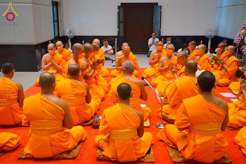 ภาพ No.62160:พิธีอุปสมบทในโครงการอุปสมบทหมู่ บูชาธรรมหลวงพ่อธัมมชโย พ.ศ.2567 ณ อุโบสถ วัดพระธรรมกาย จ.ปทุมธานี วันที่ 13-15 เมษายน พ.ศ. 2567