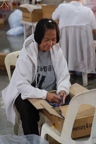 ภาพ No.120895:V.20 เป็นปลื้ม การเตรียมงาน เก็บงาน การรับบุญของเจ้าหน้าที่หน่วยงานต่างๆ เพื่อโครงการธรรมยาตรา กตัญญูบูชา มหาปูชนียาจารย์ พระมงคลเทพมุนี (สด จนฺทสโร) พระผู้ปราบมาร อนุสรณ์สถาน 7 แห่ง ปีที่ 12 ระหว่างวันที่ 2 - 31 มกราคม พ.ศ.2567