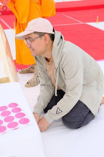 ภาพ No.128685:V.33 รวมพลังเพื่อบางกล่ำ การเตรียมงานของเจ้าหน้าที่หน่วยงานต่างๆ เพื่องานธรรมยาตราอัญเชิญพระบรมสารีริกธาตุ ประดิษฐาน ณ มหารัตนเจดีย์สิริปทุมสวรรค์ (เจดีย์อริยพุทธะ 5 พระองค์) ศูนย์ปฏิบัติธรรมภาคใต้ อ.บางกล่ำ จ.สงขลา ระหว่างวันที่ 9-10 มีนาคม พ.ศ. 2567