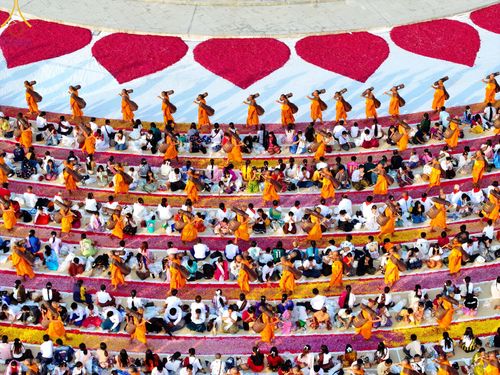 ภาพ No.198183:พิธีต้อนรับพระธรรมยาตรา ณ อนุสรณ์สถานลำดับที่ 5 สถานที่เผยแผ่วิชชาธรรมกายครั้งแรก อนุสรณ์สถานบางปลา วัดบางปลา อำเภอบางเลน จังหวัดนครปฐม ในโครงการธรรมยาตรา กตัญญูบูชา มหาปูชนียาจารย์ พระมงคลเทพมุนี(สด จนฺทสโร) พระผู้ปราบมาร ปีที่ 13 วัน 19 มกราคม พ.ศ.2568