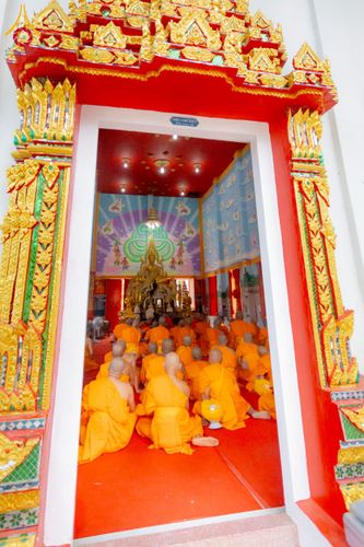 ภาพ No.231838:วันเสาร์ ที่ 5 กรกฎาคม พ.ศ. 2568 พิธีบรรพชา อุปสมบท โครงการอุปสมบท บูชาธรรมมหาปูชนียาจารย์ รุ่นเข้าพรรษา ณ วัดเกาะแก้วประชานุรักษ์ อ.วังทอง  จ.พิษณุโลก