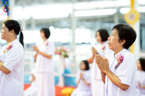 ภาพ No.237283:วันอาทิตย์ที่ 11 สิงหาคม พ.ศ. 2568 งานบุญวันอาทิตย์ พิธีจุดเทียนใจ ไฟนิรันด์ อนันตชัย ณ วัดพระธรรมกาย จ.ปทุมธานี