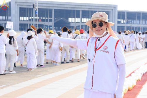 ภาพ No.121394:V.21 ลุยต่อ การเตรียมงาน เก็บงาน การรับบุญของเจ้าหน้าที่หน่วยงานต่างๆ เพื่อโครงการธรรมยาตรา กตัญญูบูชามหาปูชนียาจารย์ พระมงคลเทพมุนี (สด จนฺทสโร) พระผู้ปราบมาร อนุสรณ์สถาน 7 แห่ง ปีที่ 12 ระหว่างวันที่ 2 - 31 มกราคม พ.ศ.2567