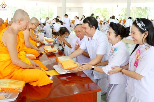 ภาพ No.238003:วันเสาร์ที่ 9 สิงหาคม พ.ศ. 2568 (วันพระ ขึ้น 15 ค่ำ เดือน 9) พิธีบุพเปตพลี ครั้งที่ 168 ร่วมอุทิศบุญแด่หมู่ญาติที่ล่วงลับไปแล้ว และสืบทอดอายุพระพุทธศาสนา ณ หอฉันคุณยายอาจารย์ฯ วัดพระธรรมกาย