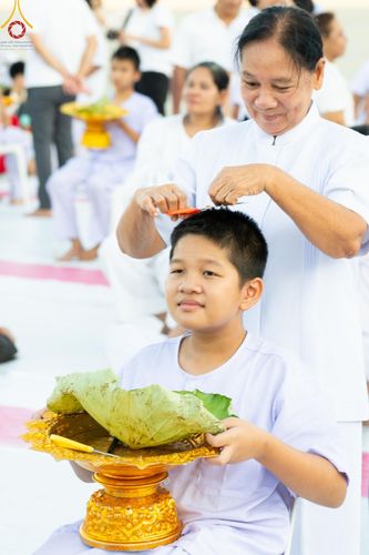 ภาพ No.132697:พิธีปลงผมยุวธรรมทายาท รุ่นที่ 32 มัชฌิมธรรมทายาท รุ่นที่ 28 ณ ลานธรรม วัดพระธรรมกาย วันเสาร์ที่ 30 มีนาคม พ.ศ. 2567