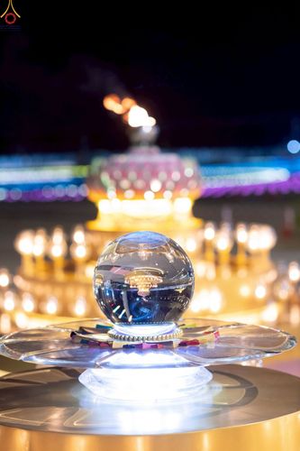 ภาพ No.241231:วันพุธที่ 27 สิงหาคม พ.ศ. 2568 พิธีฉลองชัยสวดมนต์ บทธัมมจักกัปปวัตตนสูตร ครบ 7,650,575,757 จบ ในวันธรรมชัย วัดพระธรรมกาย