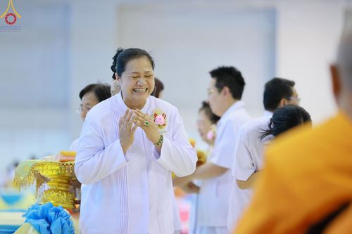 ภาพ No.154757:พิธีทอดผ้าป่าสมทบกฐินวัดพระธรรมกาย และสมทบกฐิน 30,000 วัดทั่วไทย ครั้งที่ 2 ณ สภาธรรมกายสากล วัดพระธรรมกาย วันอังคารที่ 17 กันยายน พ.ศ. 2567