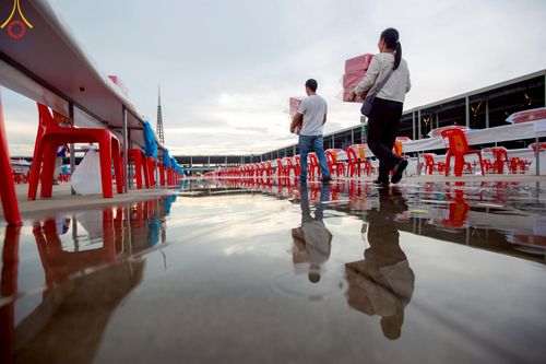 ภาพ No.219106:วันที่ 19-21 เมษายน พ.ศ. 2568 การเตรียมงานในลานธรรม , วิหารคด เพื่องานวันคุ้มครองโลก 22 เมษายน พ.ศ. 2568