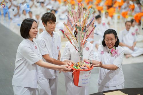 ภาพ No.248300:วันอาทิตย์ที่ 21 กันยายน พ.ศ. 2568 พิธีตักบาตร, พิธีทอดผ้าป่าบำรุงธุดงคสถานล้านนา, พิธีถวายกองทุนการศึกษาพระบาลี, พิธีถวายสลากภัตเป็นสังฆทาน เนื่องในโอกาสครบรอบ 39 ปี ธุดงคสถานล้านนา ณ ธุดงคสถานล้านนา อ.สันทราย จ.เชียงใหม่