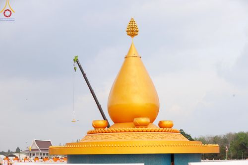 ภาพ No.129377:พิธีประดิษฐานพระบรมสารีริกธาตุ ณ มหารัตนะเจดีย์สิริปทุมสวรรค์ ศูนย์ปฏิบัติธรรมภาคใต้ อ.บางกล่ำ จ.สงขลา วันที่ 10 มีนาคม พ.ศ.2567